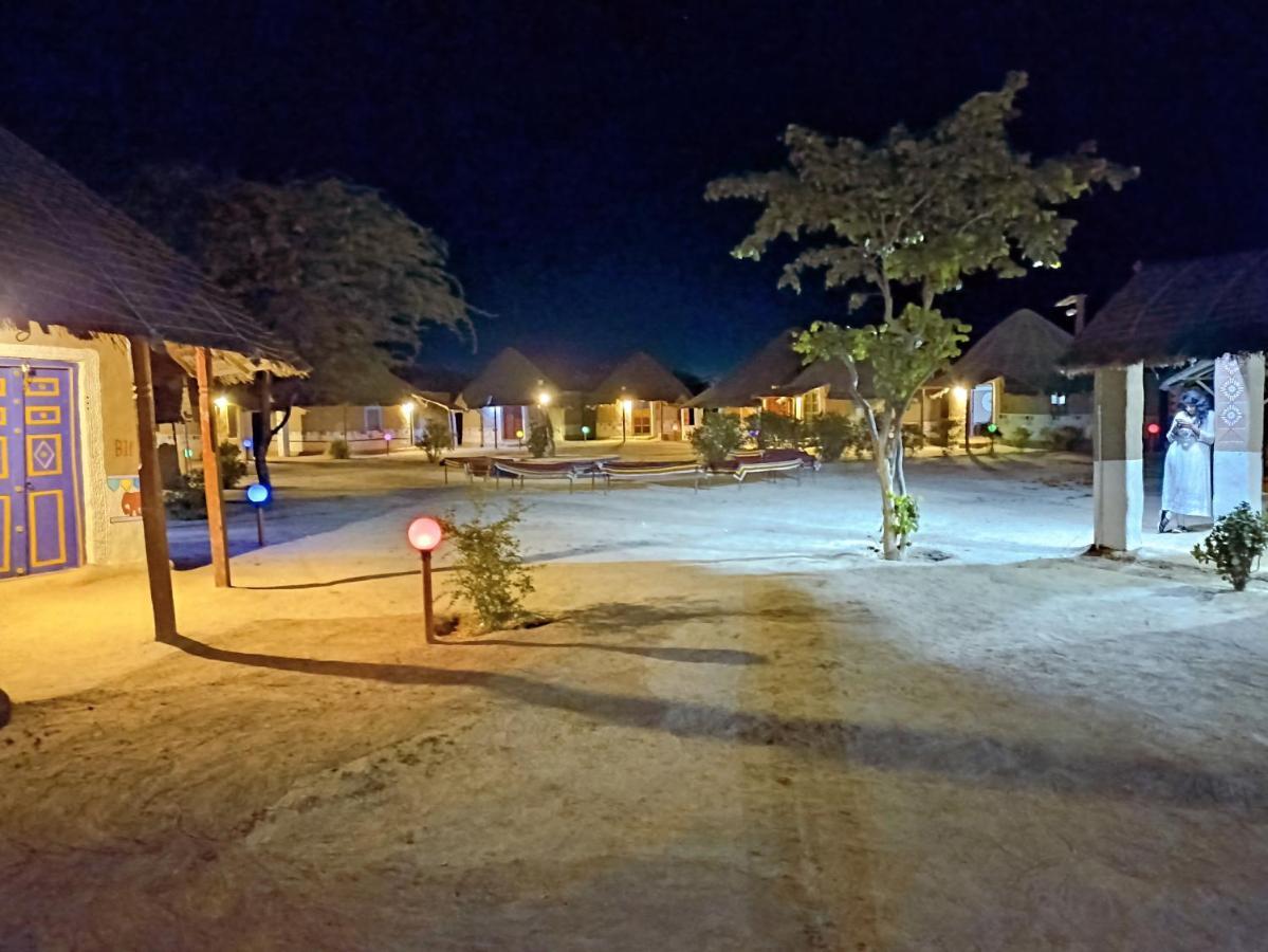 Kutir Craft Village Resort Bherandiāla エクステリア 写真