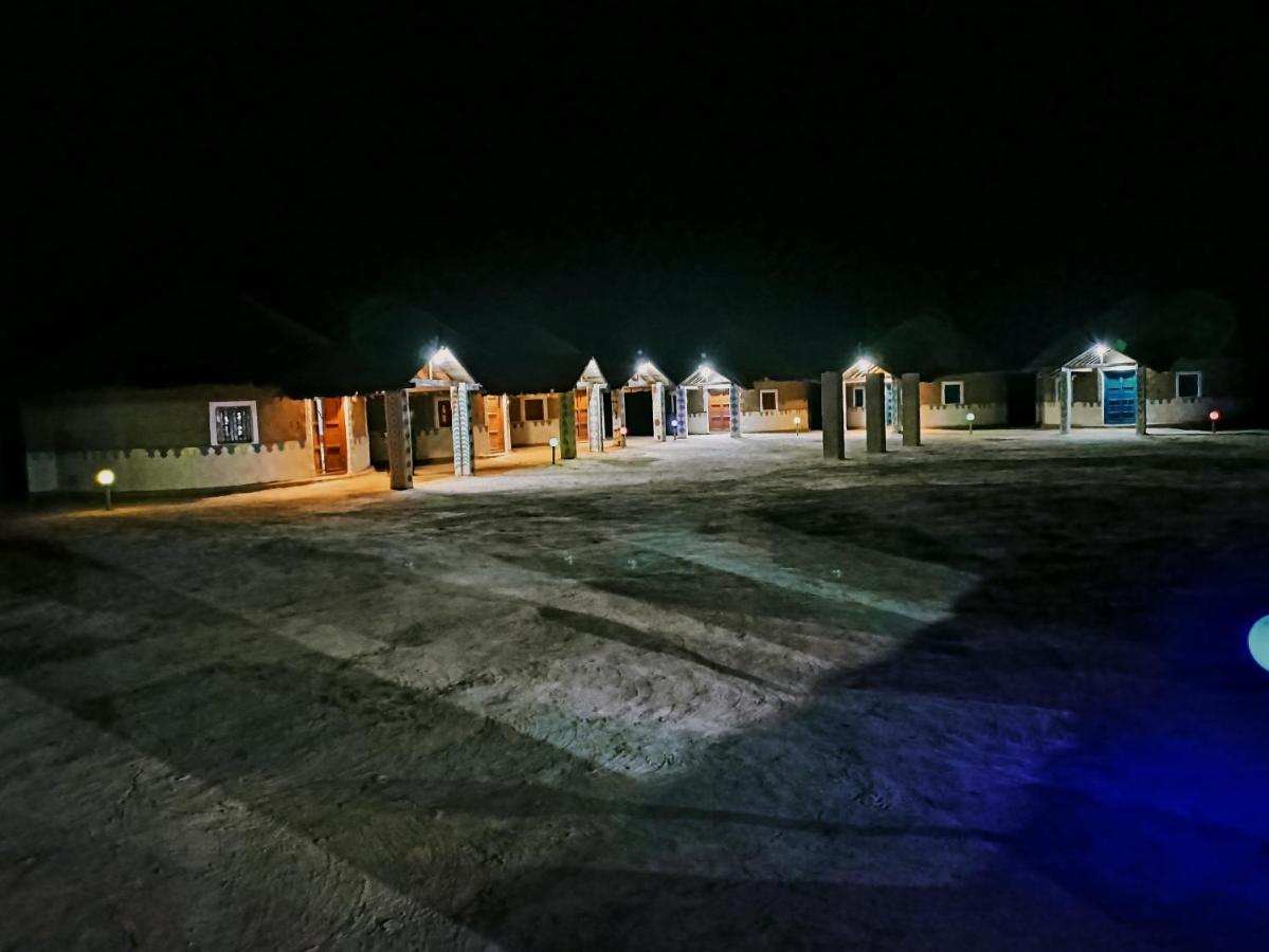 Kutir Craft Village Resort Bherandiāla エクステリア 写真